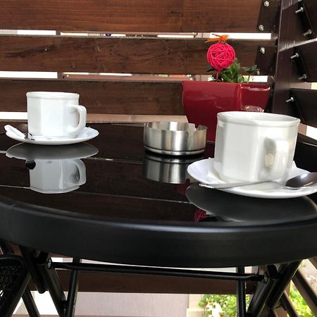 Romexpo Apartment Luxury - Aproape De Centru Si Parc Herastrau! Bukarest Exteriör bild